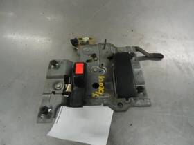 229.gm9404 2004 Gmc Safari Keys/latches/locks