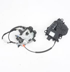 00505518840 Alfa Romeo 2017 - 2023 Stelvio Tailgate Liftgate Power Lock Latch Actuator Oem