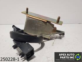 Alfa Romeo 164004119201 Oem 1991-1995 164 L 3.0l Turbo Central Locking Actuator Tailgate