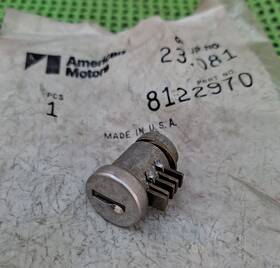 8122970 American Motors 1973-1976 Jeep Wagoneer Cherokee Nos Amc Tailgate Uncoded Lock Cylinder