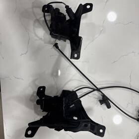 4h0-823-509-d Audi 4h0823426b 2011 - 2018 A8 A8l S8 Hood Lock Latch Catch Release Left And Right Set Oem