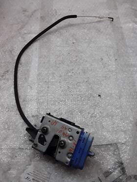 643.au1m96 Audi L/r Left Rear Door Latch Lock Actuator 1996 A4 Z-79p