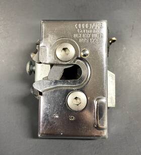 Audi 8g1 837 016 91-98 80 B4 Cabriolet Front Right Door Lock A Oem