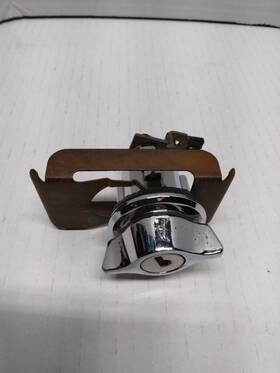 Bd31100 Authentic Oem Jaguar 70-73 Xj6/s1 Trunk Lid Lock