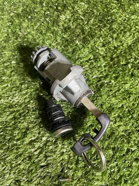 51210399171 Bmw Oem F22 F32 F30 F36 M4 Left Driver Door Lock Key Cylinder Mechanism White