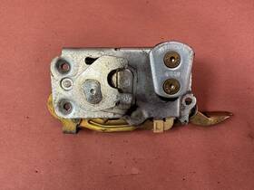 51211959038 Bmw E28 528e 524td 528i 535i Front Right Door Latch Lock Actuator Oem #86232