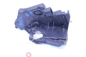51217011244-18052 Bmw 2001-2005 325i 330i Sedan Front Door Latch Right Passenger