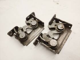 51237115220 Bmw 2004 2006 E60 545i Left Right Front Hood Latch Lock Pair