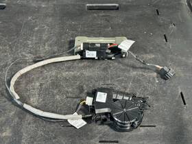 51247318696 Bmw 15-19 X6 F16 F86 Rear Liftgate Tailgate Latch Lock Actuator Oem 7397630