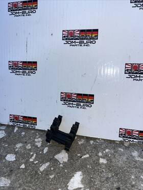 61131375353 Bmw Oem E24 E28 E30 Front Door Central Locking Bracket 036