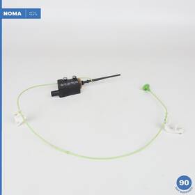 67118377426 Bmw 03-08 Z4 E85 E86 Fuel Tank Filler Door Lid Actuator Unit Oem