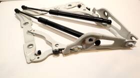 7166751 Bmw 7166758 08-13 128i E82 - Trunk Lid Hinges With Support Struts