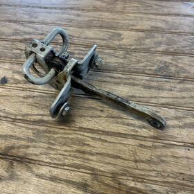Bmw 84 85 86 E30 318i 325e 2-door Left Door Catch 318