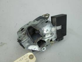 51218397103 Bmw 97814661 Z3 Left Front Door Latch Used