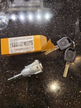 Bs0503-lcmk4 Boursin Door Lock Barrel For Volkswagen