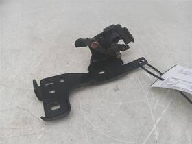 181.gm4g04 Buick 2004 Rainier Liftgate Glass Latch