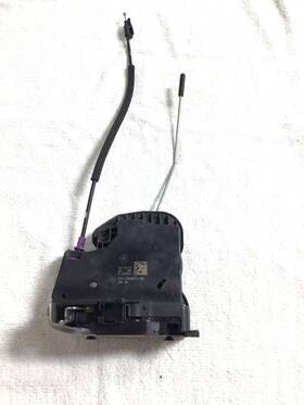 915-c3039073-18s Buick 2018 Regal Tourx Essence Left Rear Side Door Lock ##
