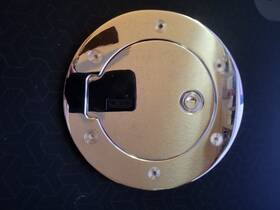 Bully 757558365173 2002-2008 Dodge Ram 1500 Chrome Plated Metal Lockable Fuel Door