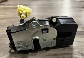 Dla1542 Bwd Door Lock Actuator