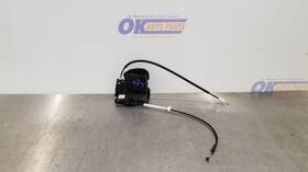 181.gm6e20 Cadillac 20 Escalade Esv Door Latch Lock Rear Left Driver