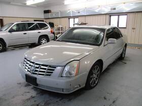 181.gm6v07 Cadillac Dts 2007 Keys/latches/locks 1631166