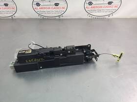 181.gm6x05 Cadillac 2004-09 Xlr Rear Decklid Release Latch / Pulldown Assembly - Oem