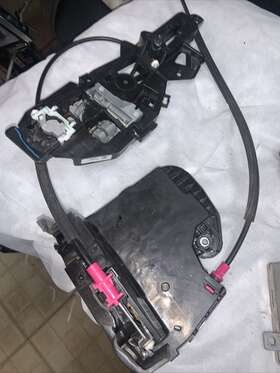 13528321 Chevrolet 2019-2022 Blazer Rear Right Side Door Lock Latch Actuator Oem Complete
