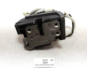 13533598 Chevrolet 16-24 Oem Camaro Zl1 Front Right Passenger Door Lock Latch Actuator