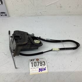 13546496 Chevrolet 2016-2019 Cruze Front Right Side Door Lock Latch Oem