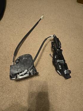 13597542 Chevrolet 2018-2022 Gmc Terrain Chevy Equinox Driver Left Front Door Lock Latch Oem Used