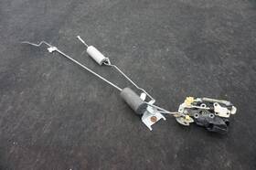15113170 Chevrolet Front Right Passenger Side Door Latch With Rods Oem Ssr 2003-06
