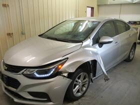 181.gm1c18 Chevrolet Cruze 2018 Keys/latches/locks 1655071