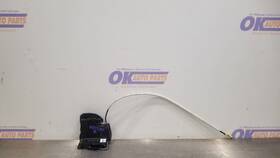 181.gm1u22 Chevrolet 22 Chevy Camaro Door Lock Latch Front Right Passenger