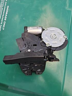 5920330 Chevrolet 2015 - 2020 Suburban Rear Liftgate Power Motor Lock Latch Actuator Oem