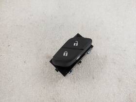 84546241 Chevrolet Chevrolet/buick Oem Lh-front Door Trim Lock/unlock Buttons