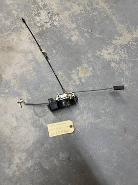 R25829640 Chevrolet 2008-2012 Malibu Front Right Door Latch Lock Actuator Oem