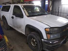 181.gm8f06 Chevrolet Truck Colorado 2006 Keys/latches/locks 186437