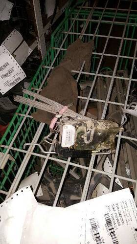 643.gm8300 Chevrolet Truck Blazers10 2000 Lock Actuator 1033538