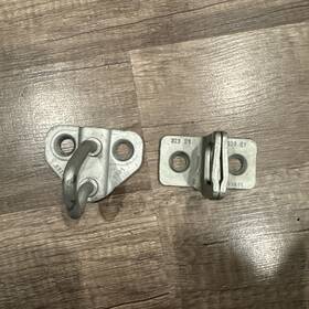 5109832ac Chrysler 2017-2024 Pacifica Rear Right Side Sliding Door Lock Striker Oem -set