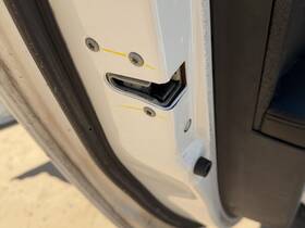 5my531x9ac Chrysler 2013-2016 Dodge Dart Driver Left Rear Door Latch With Rods/cables Oem Back