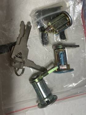1964frd Classic Locks 1965 1966 Mustang Ignition And Door Lock Set With Keys Brand New