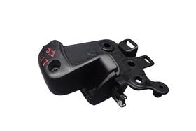 1w63-76030a64-amw Ford 02-05 Thunderbird Front Right Top Roof Windshield Lock Latch Receiver Oem