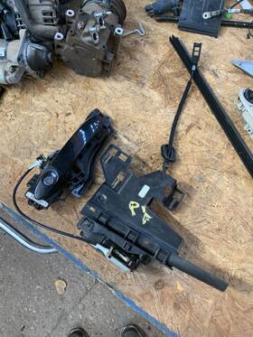 4064-4142-226159 Ford 2011-2019 Fiesta Front Right Side Door Lock Latch Release Actuator Oem