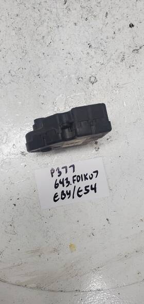 52809343 Ford 2007 Fusion Blend Door Lock Actuator Inch