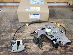 Ford 5f2z-17264a00-a New Oem 99-05 Freestar Windstar Sliding Door Latch Assembly