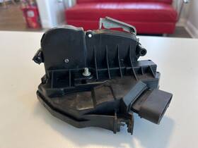 Ae8z-5421813-f Ford Genuine Door Lock Actuator Motor
