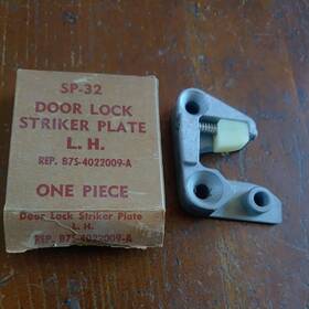 B7s-4022009-a Ford B7s-7022009-a 1956 1957 Thunderbird Left Door Lock Striker Plate Nos Sp32