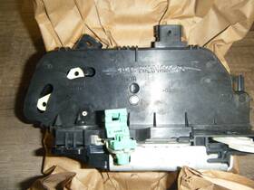 Bt4z-78264a27-b Ford Genuine Lock Actuator