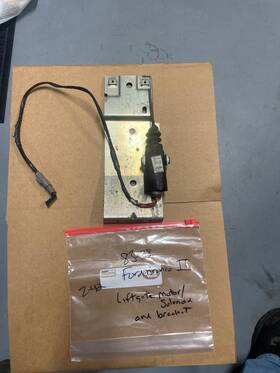 E77f-98431a38-aa Ford 1983-1988 Bronco Ii Liftgate Solenoid And Bracket Oem