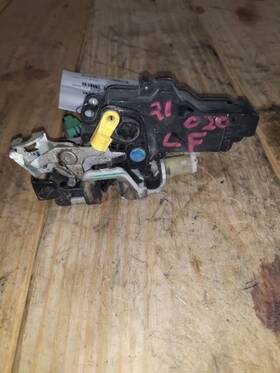 643.fd8m07 Ford Truck 99-08 F250sd Left/drivers Front Lock Actuator